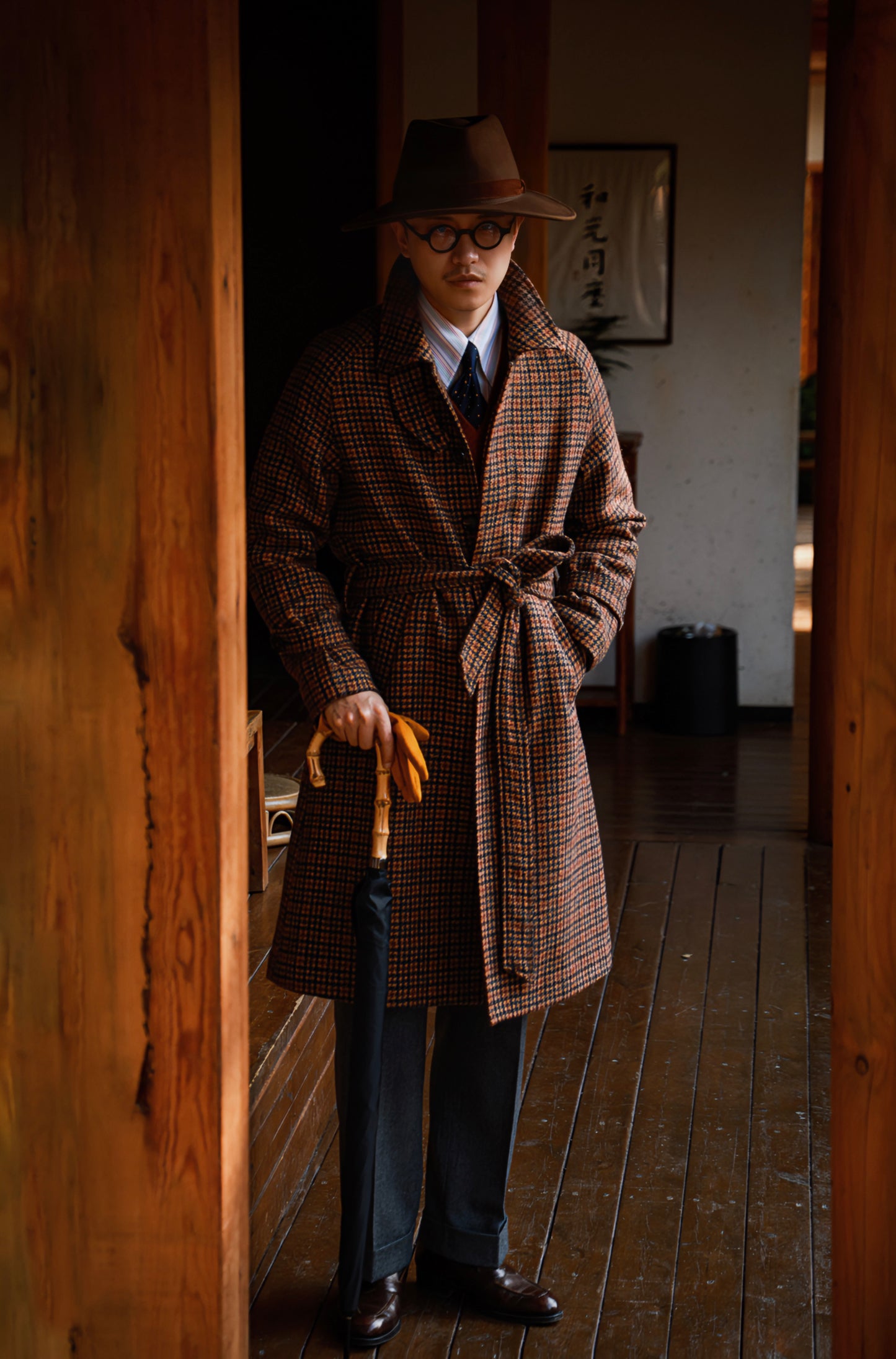 "Makino Brown" raglan sleeve Balmark coat 