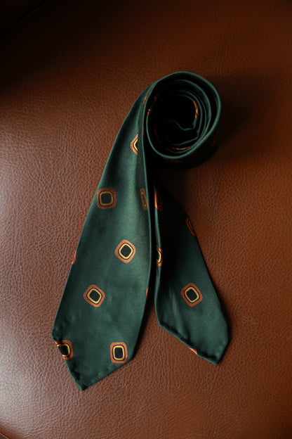 "Tipsy Series" tie 3 fold tie 