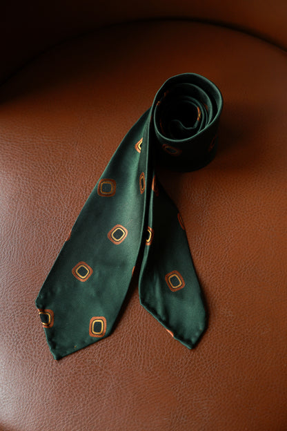 "Tipsy Series" tie 3 fold tie 