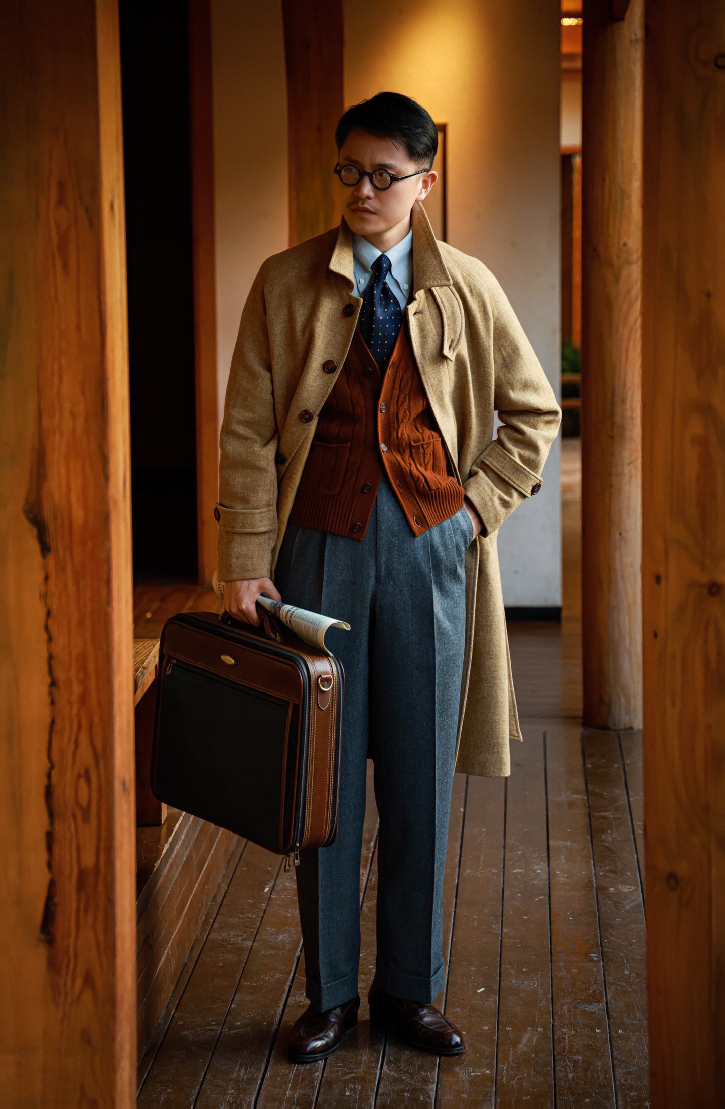 "Chestnut Brown" V-neck sweater vest 