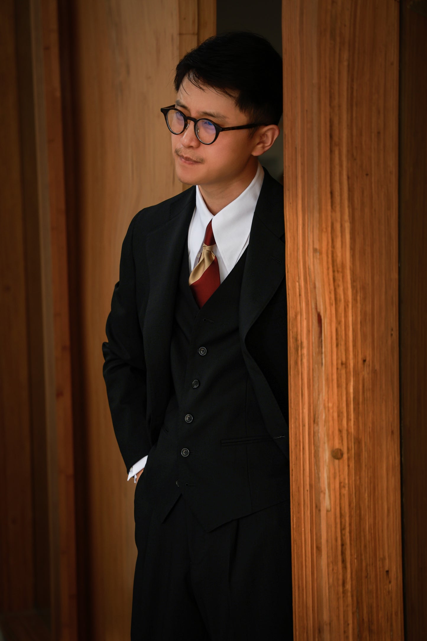 "Elegant Black" Suit 