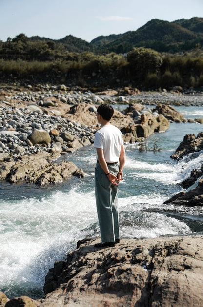 「Sea Salt White」Heavyweight combed cotton Crew Neck Unisex Short-Sleeve T-Shirt